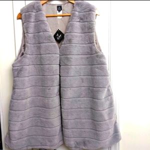Luxury Brand Echo New York Silky Soft Faux Fur Vest